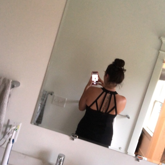 Prom dress - Picture 2 of 4